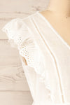 Vaals White Sleveleess V-Neck Blouse | La petite garçonne  side close-up