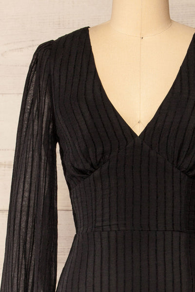 Vaciamadrid Black Stripped Midi Dress w/ Long Sleeves | La petite garçonne front close-up