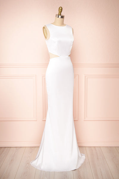 Vallata Ivory Mermaid Gown | Boutique 1861 side view