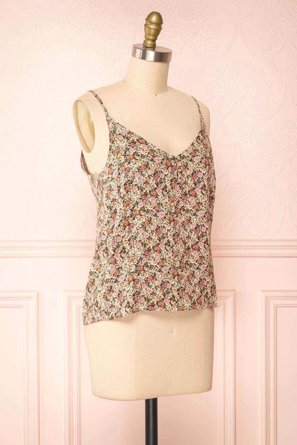 Vansi Thin Straps Floral Tank Top With Buttons | Boutique 1861 side view 