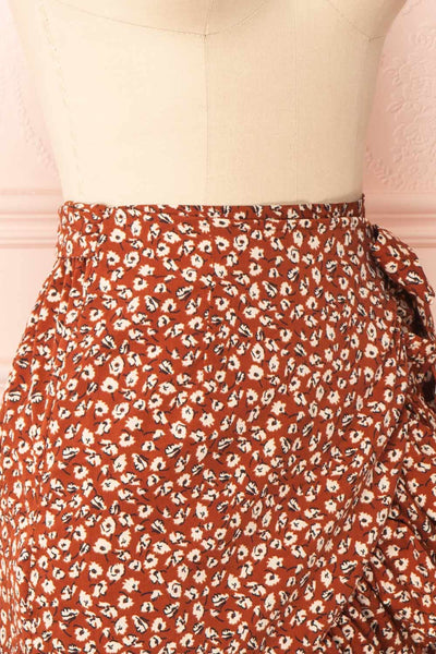 Varinia Brown Patterned Ruffle Short Wrap Skirt | Boutique 1861 side close-up