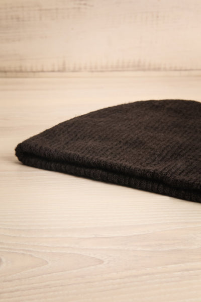 Vennesla Fumée Black Knit Tuque | La Petite Garçonne 6