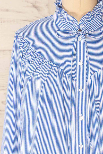 Vertue Blue Stripped Shirt w/ Ruffled Collar | La petite garçonne front close-up