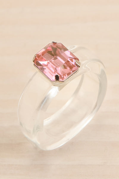 Viffa Clear Plastic Ring w/ Rectangle Diamond | La petite garçonne close-up