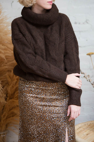 Vigo Ivory Turtleneck Knit Sweater | La petite garçonne model
