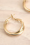 Visby Gold Twisted Hoop Earrings close-up | La Petite Garçonne