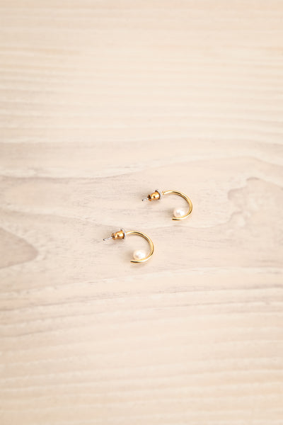 Vitilla Doré Small Gold Hoop Earrings with Pearl | La Petite Garçonne