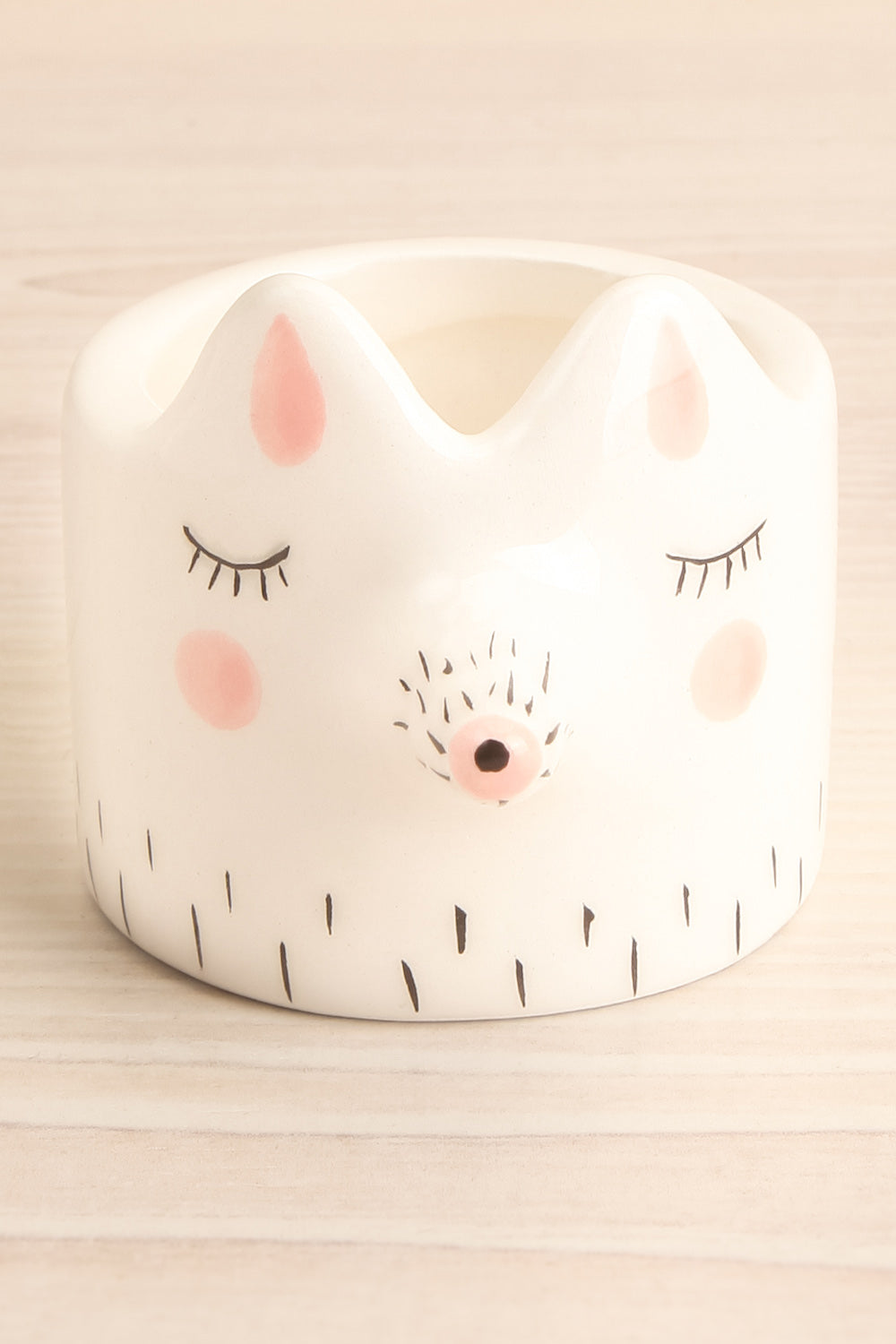 Volpes Mini White Ceramic Hedgehog Bowl | La Petite Garçonne Chpt. 2 2