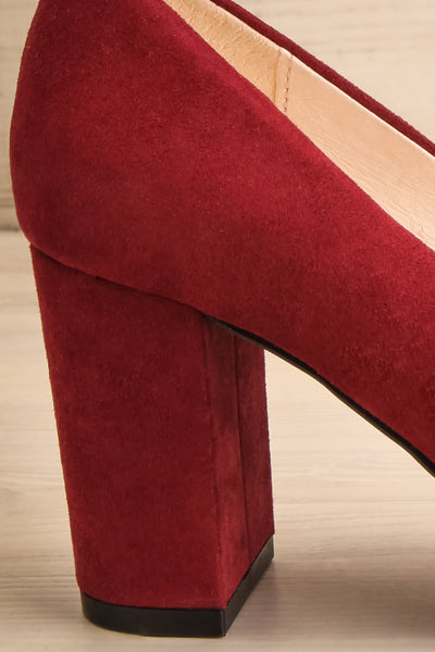 Vouvray Burgundy Suede Pointed Toe Heels | La petite garçonne side bakc close-up