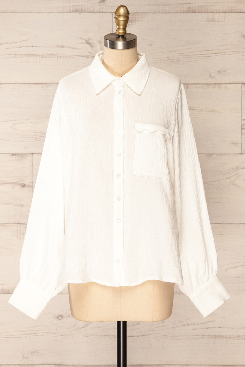 Vukovar White Oversized Button-Up Shirt w/ Pocket | La petite garçonne front view