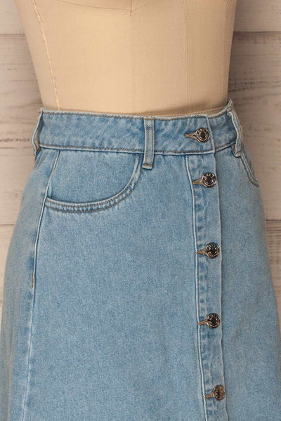 Wagnon Light Blue Jean Button-Up Skirt | La Petite Garçonne 4
