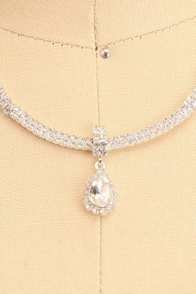 Wahiawa Crystal Pendant Necklace | Boutique 1861 close-up
