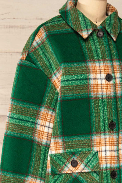Wellor Green Oversized Plaid Shirt Jacket | La petite garçonne side close-up