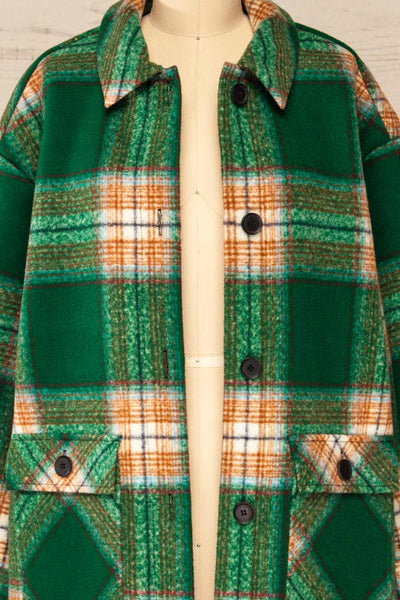Wellor Green Oversized Plaid Shirt Jacket | La petite garçonne open close-up