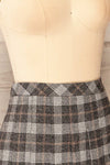 Westesw Charcoal Grey Short Pleated Plaid Skirt | La petite garçonne side close up