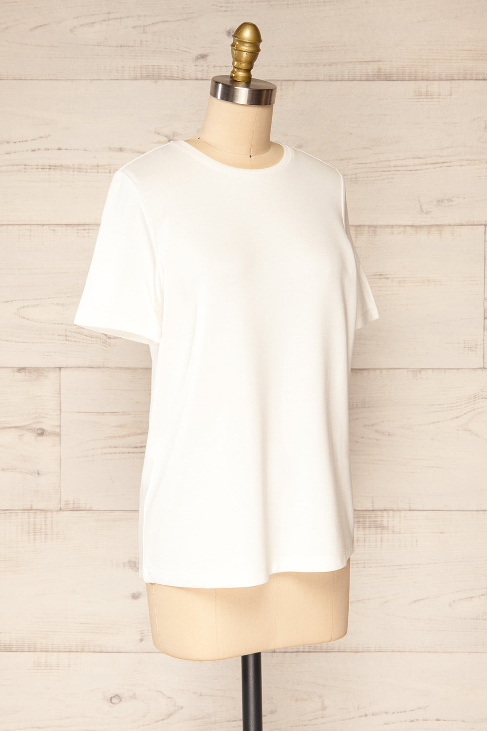 Wroc White Crew Neck T-Shirt | La petite garçonne  side view