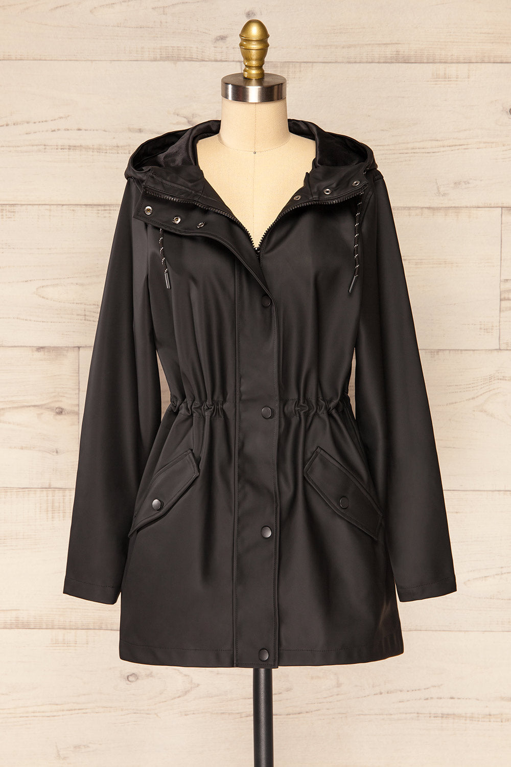 Xito Black Raincoat w/ Waist Drawstring | La petite garçonne belt view