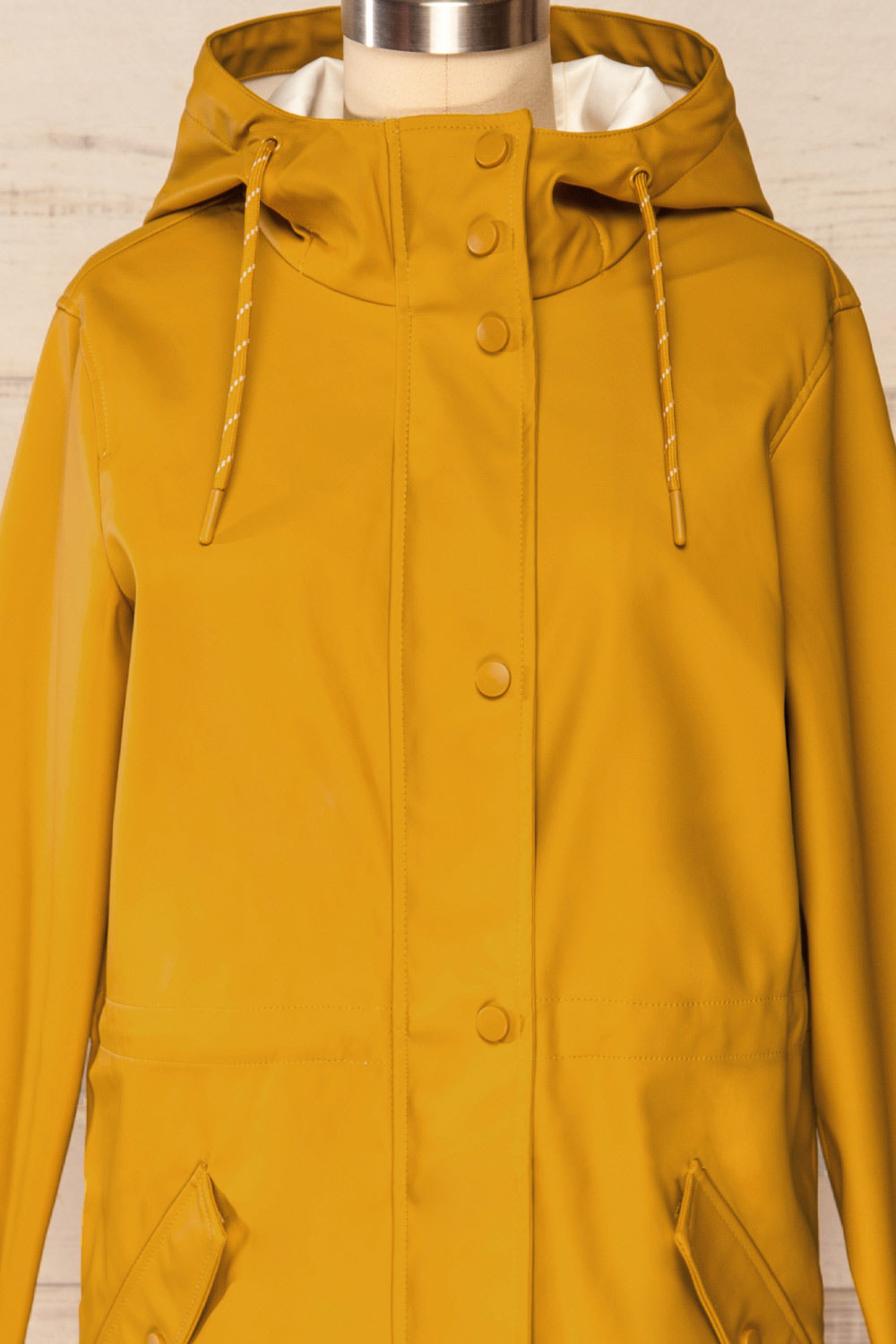 Xito Mustard Raincoat w/ Waist Drawstring | La petite garçonne front close-up