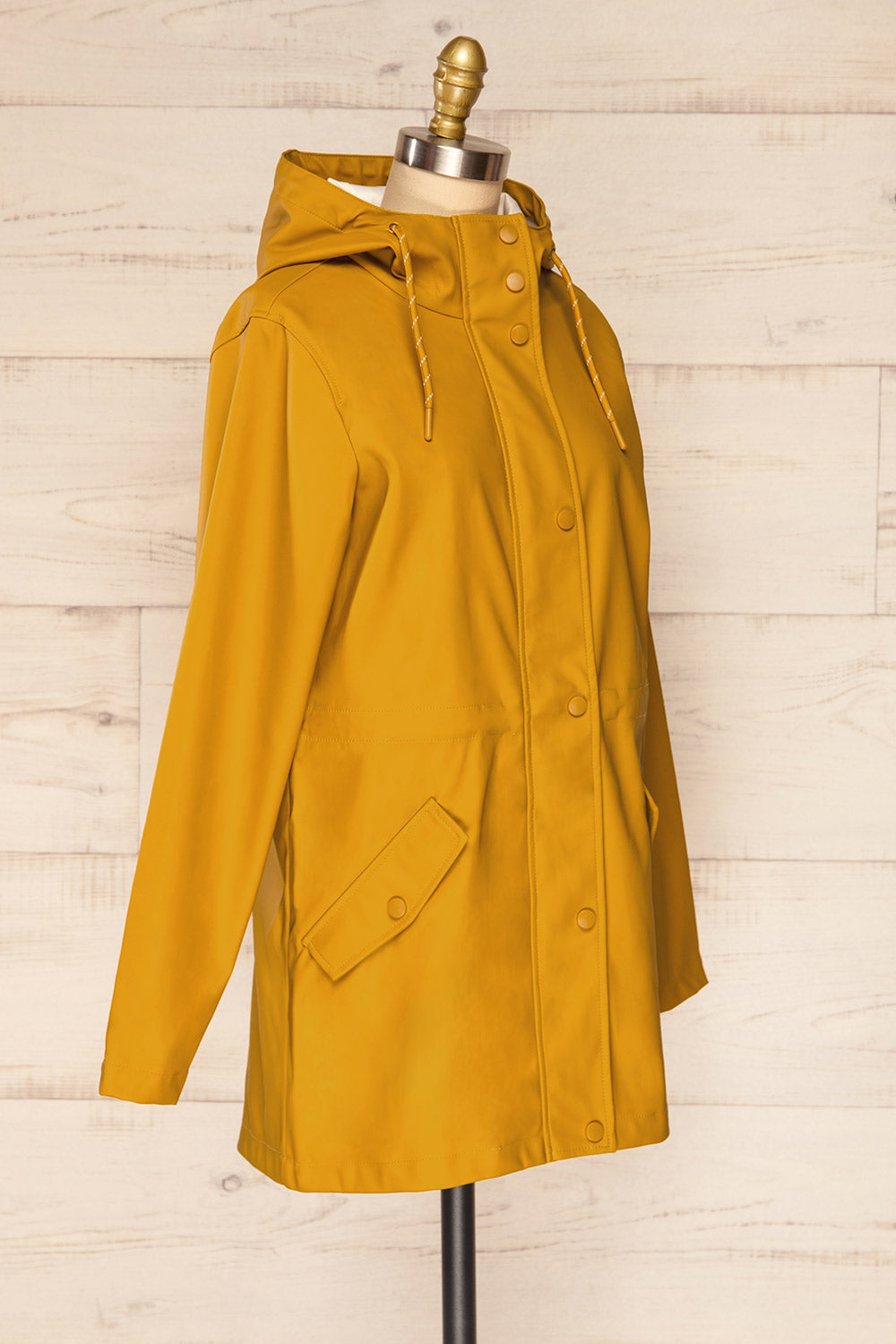 Xito Mustard Raincoat w/ Waist Drawstring | La petite garçonne side view