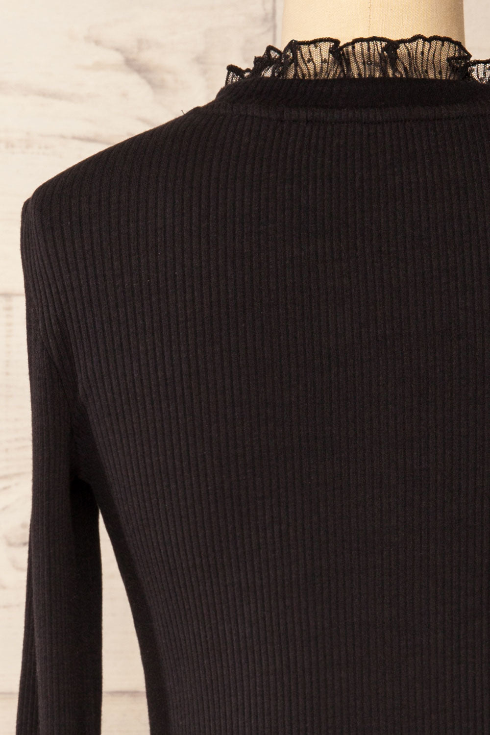 Yaline Black Ribbed Top w/ Ruffled Collar | La petite garçonne back close-up