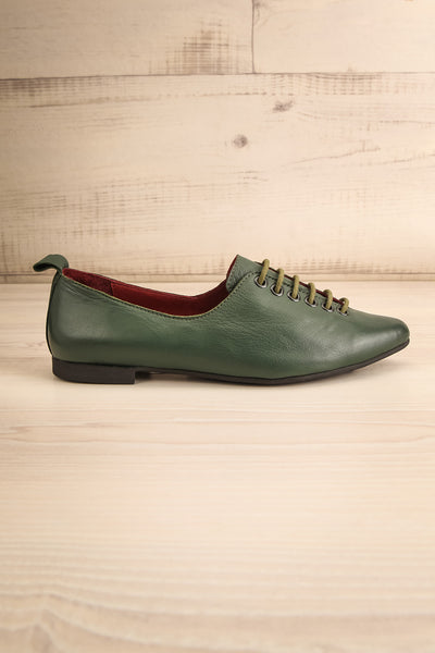 Yaqeta Green Flat Pointed Toe Shoes w/ Laces | La petite garçonne side view
