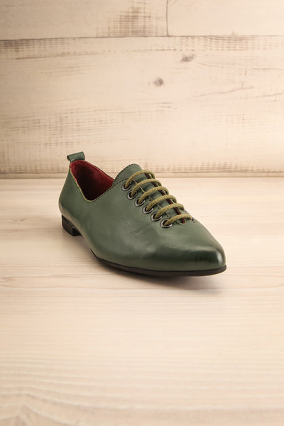 Yaqeta Green Flat Pointed Toe Shoes w/ Laces | La petite garçonne front view