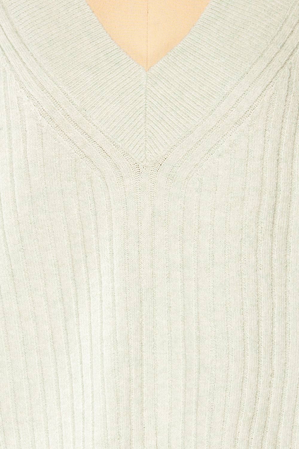 Yolande Mint V-Neck Ribbed Sweater | La petite garçonne fabric 