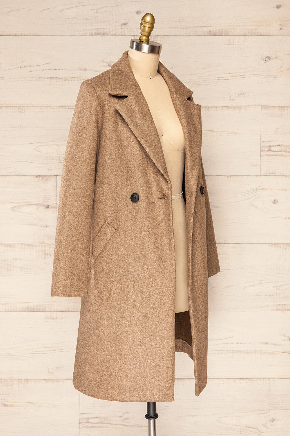 Youri Beige Buttoned Trench Coat w/ Pockets | La petite garçonne side view