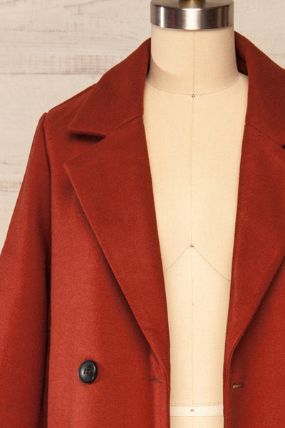 Youri Rust Buttoned Trench Coat with Pockets | La petite garçonne front close up