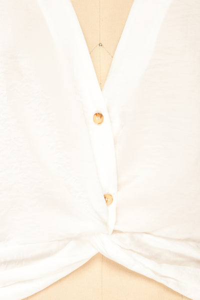 Yullo White Buttonned V-Neck Top | La petite garçonne  fabric